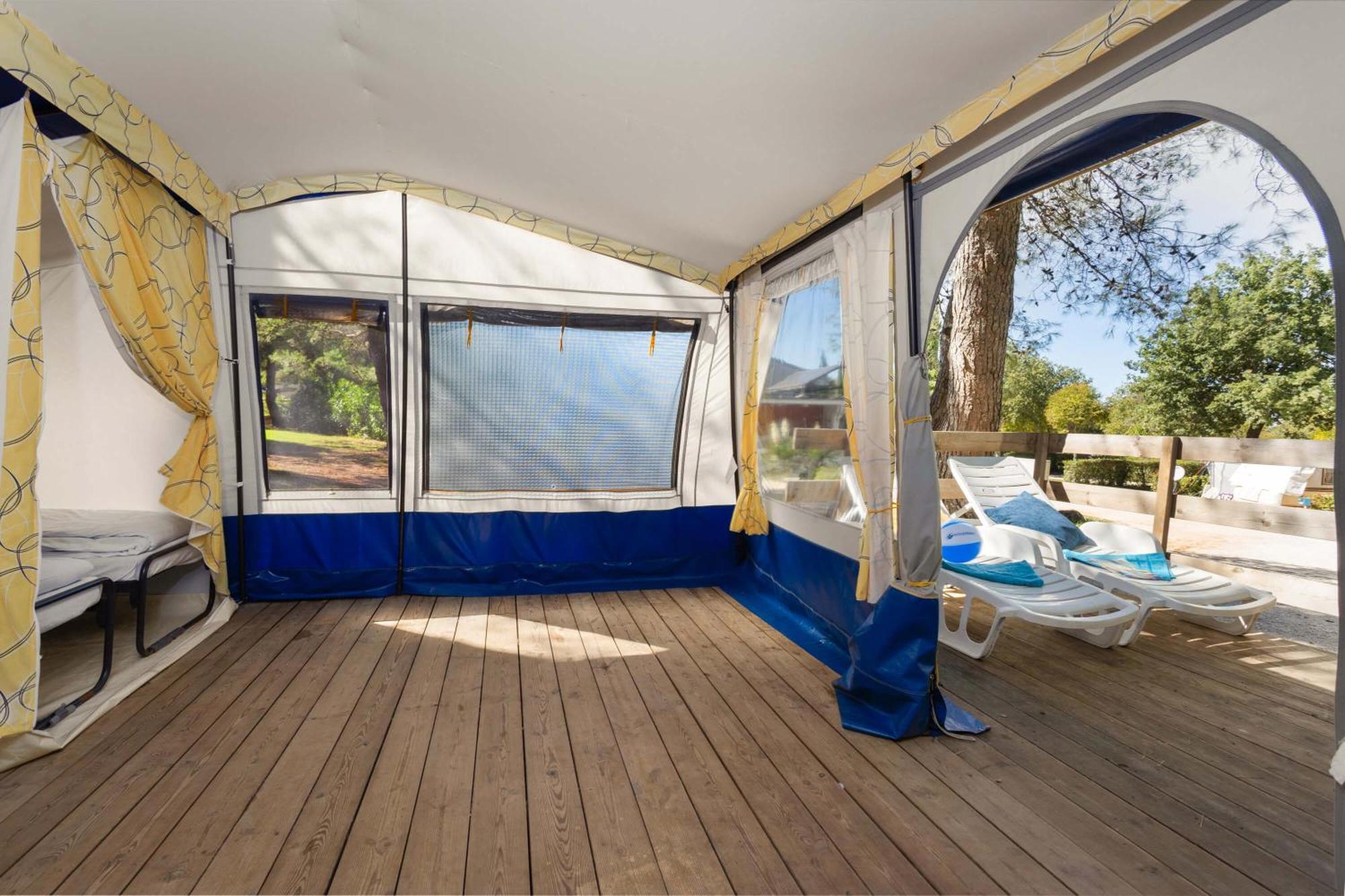 Easyatent Bungalow Tent Lanterna Cervar-Porat Room photo
