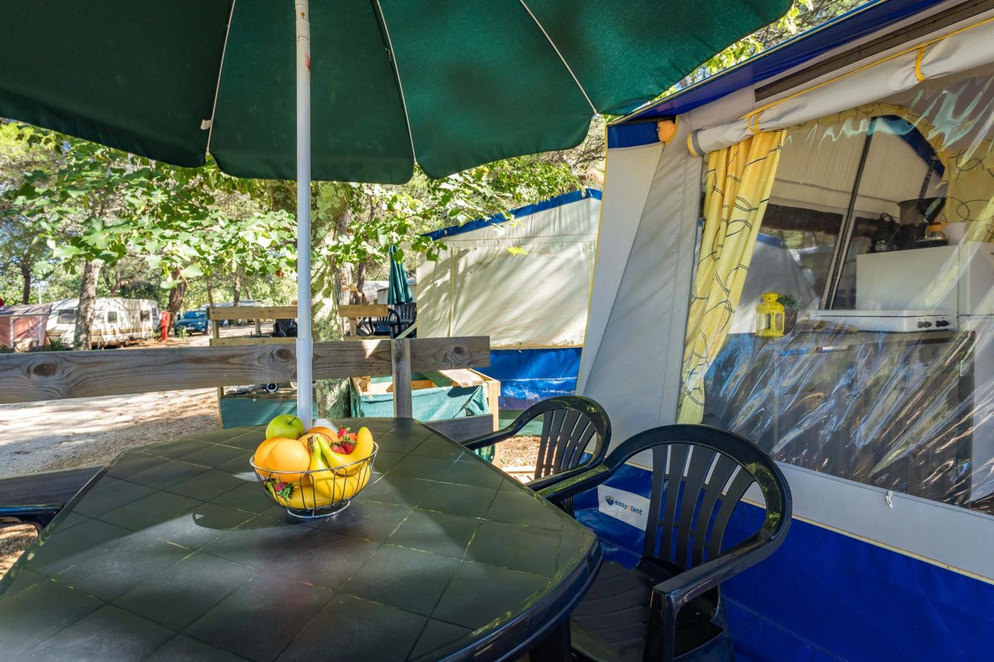 Easyatent Bungalow Tent Lanterna Cervar-Porat Room photo