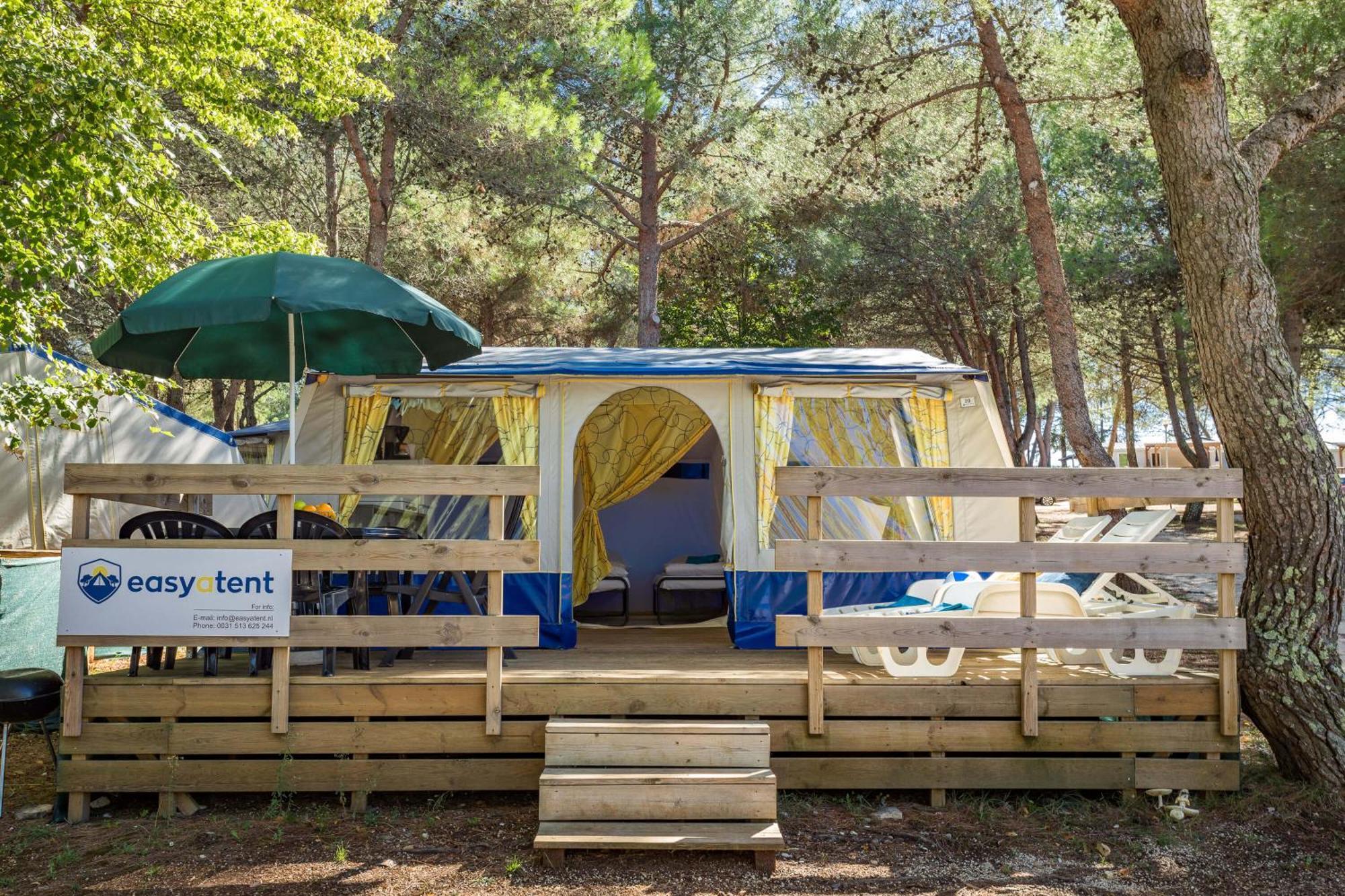 Easyatent Bungalow Tent Lanterna Cervar-Porat Room photo